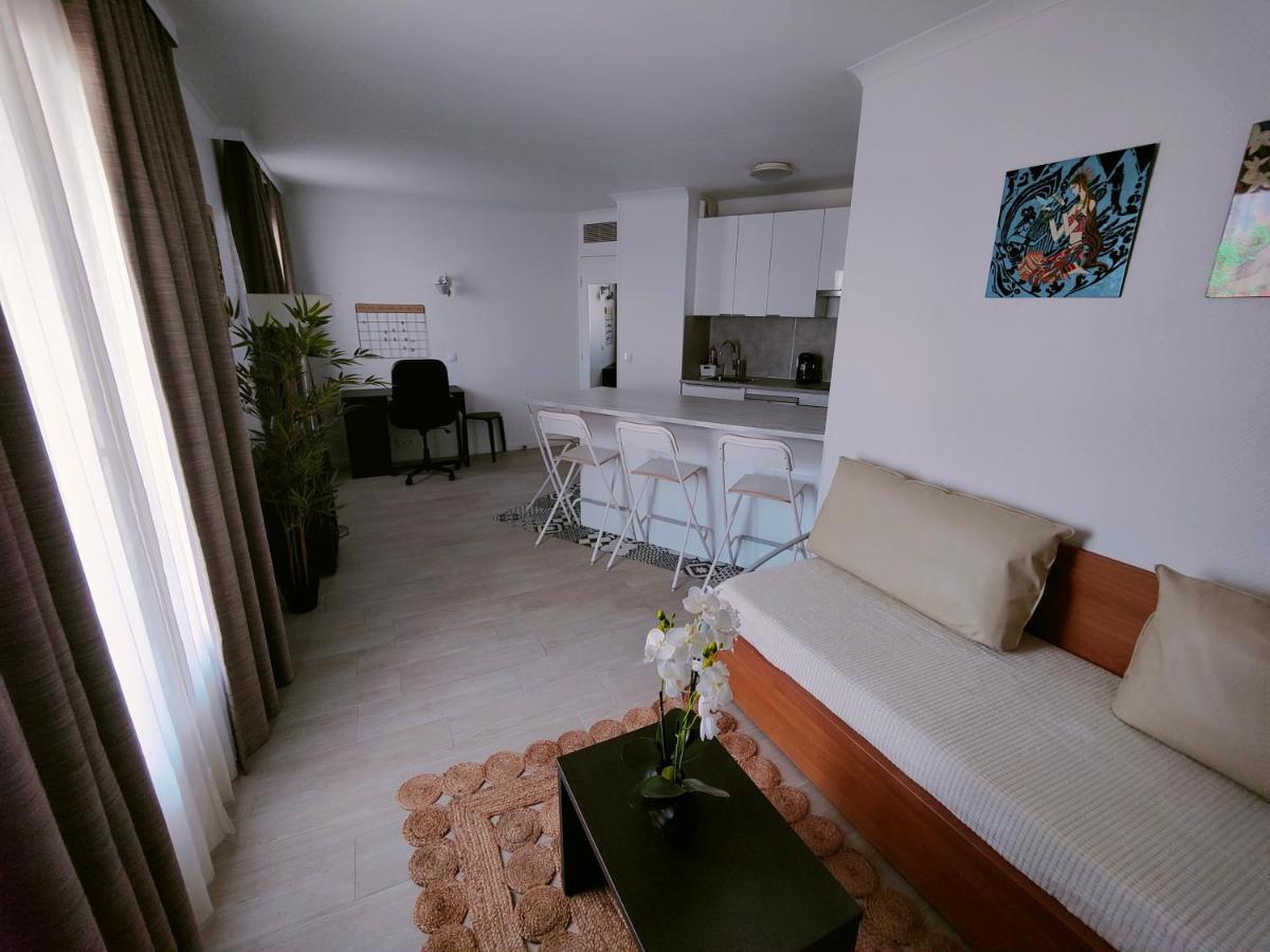 Incroyable T2 La Defense - Parking Gratuit Apartment Courbevoie Exterior photo