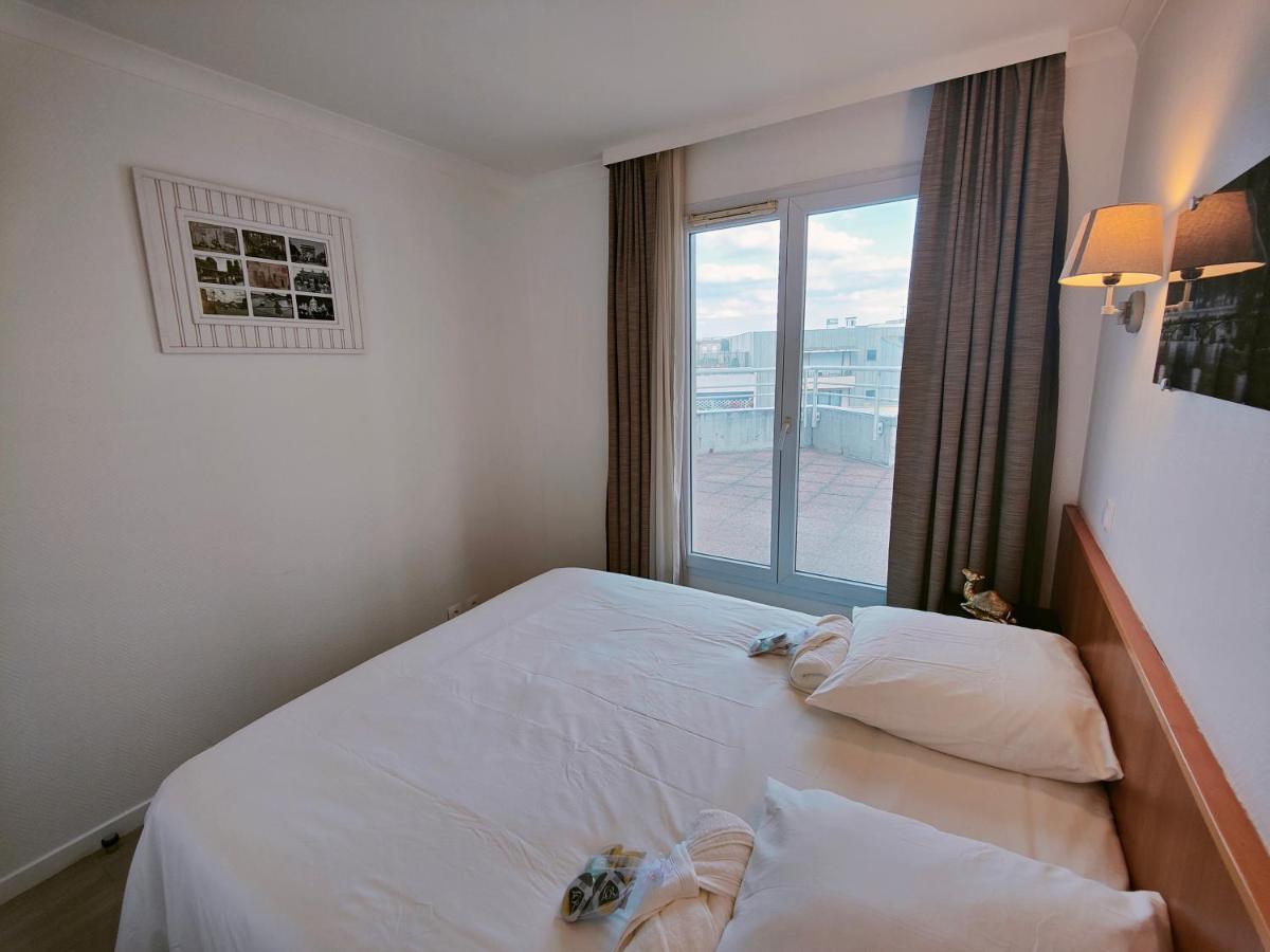 Incroyable T2 La Defense - Parking Gratuit Apartment Courbevoie Exterior photo