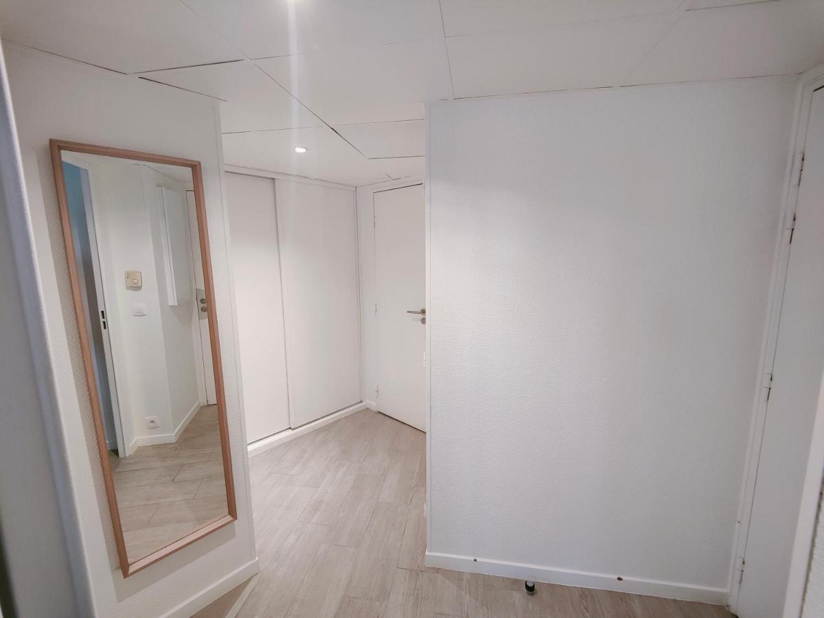 Incroyable T2 La Defense - Parking Gratuit Apartment Courbevoie Exterior photo
