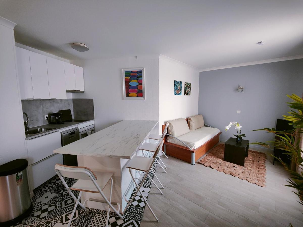 Incroyable T2 La Defense - Parking Gratuit Apartment Courbevoie Exterior photo