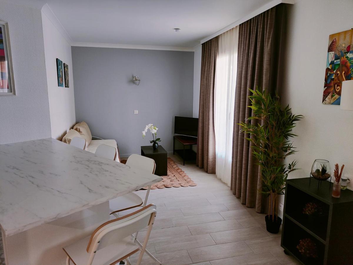 Incroyable T2 La Defense - Parking Gratuit Apartment Courbevoie Exterior photo